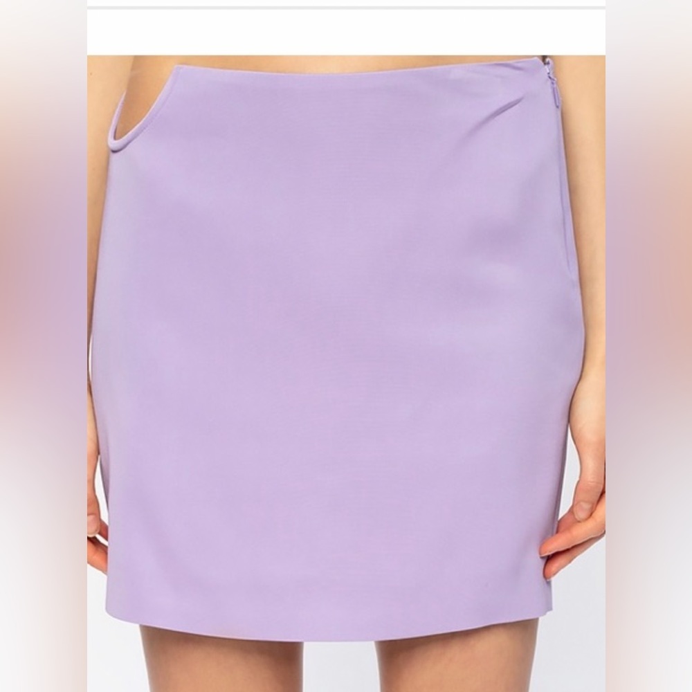 Versace Cut-out skirt |
Women's Clothing Size 42 like 9